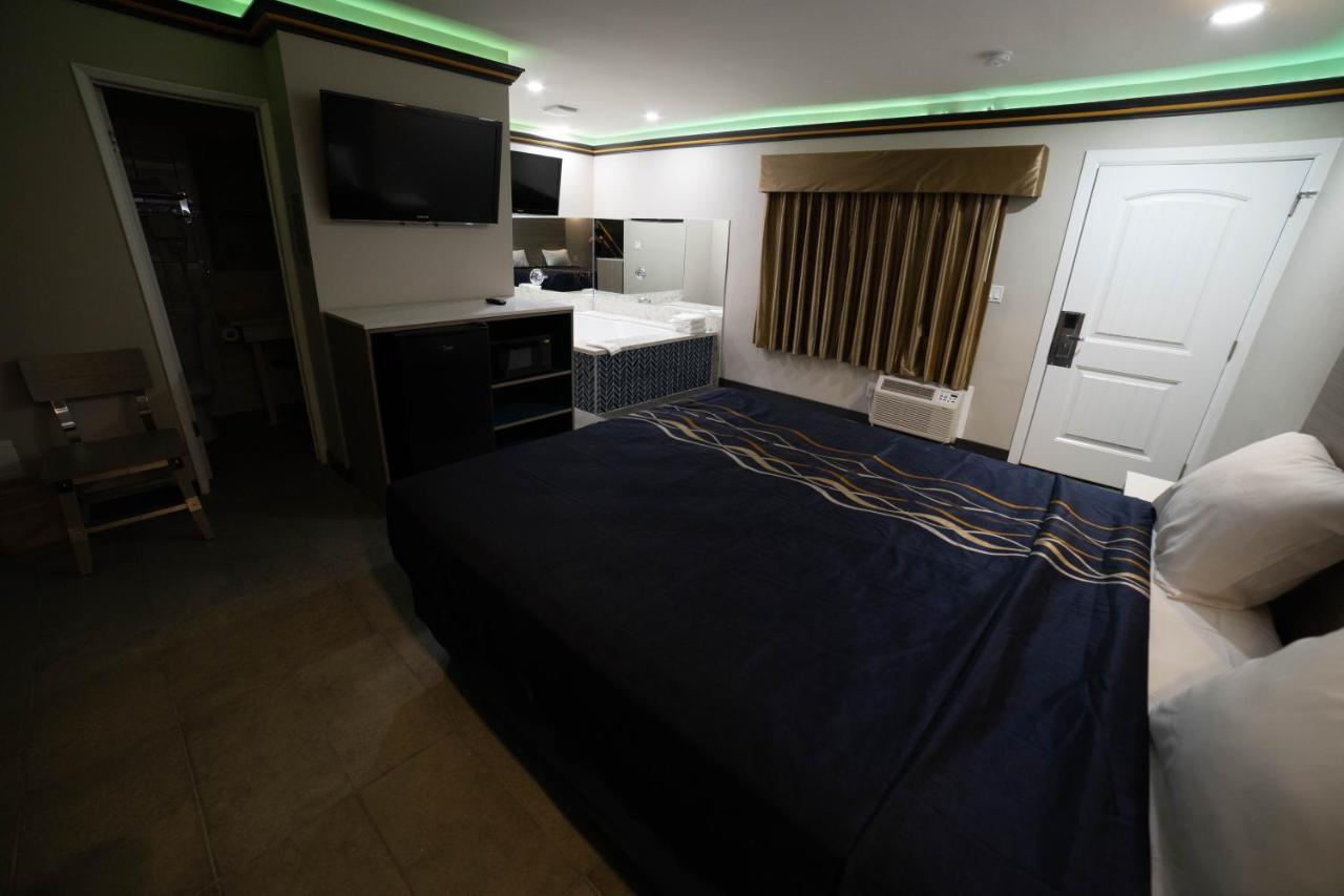 Artesia Motor Inn Bellflower Zewnętrze zdjęcie