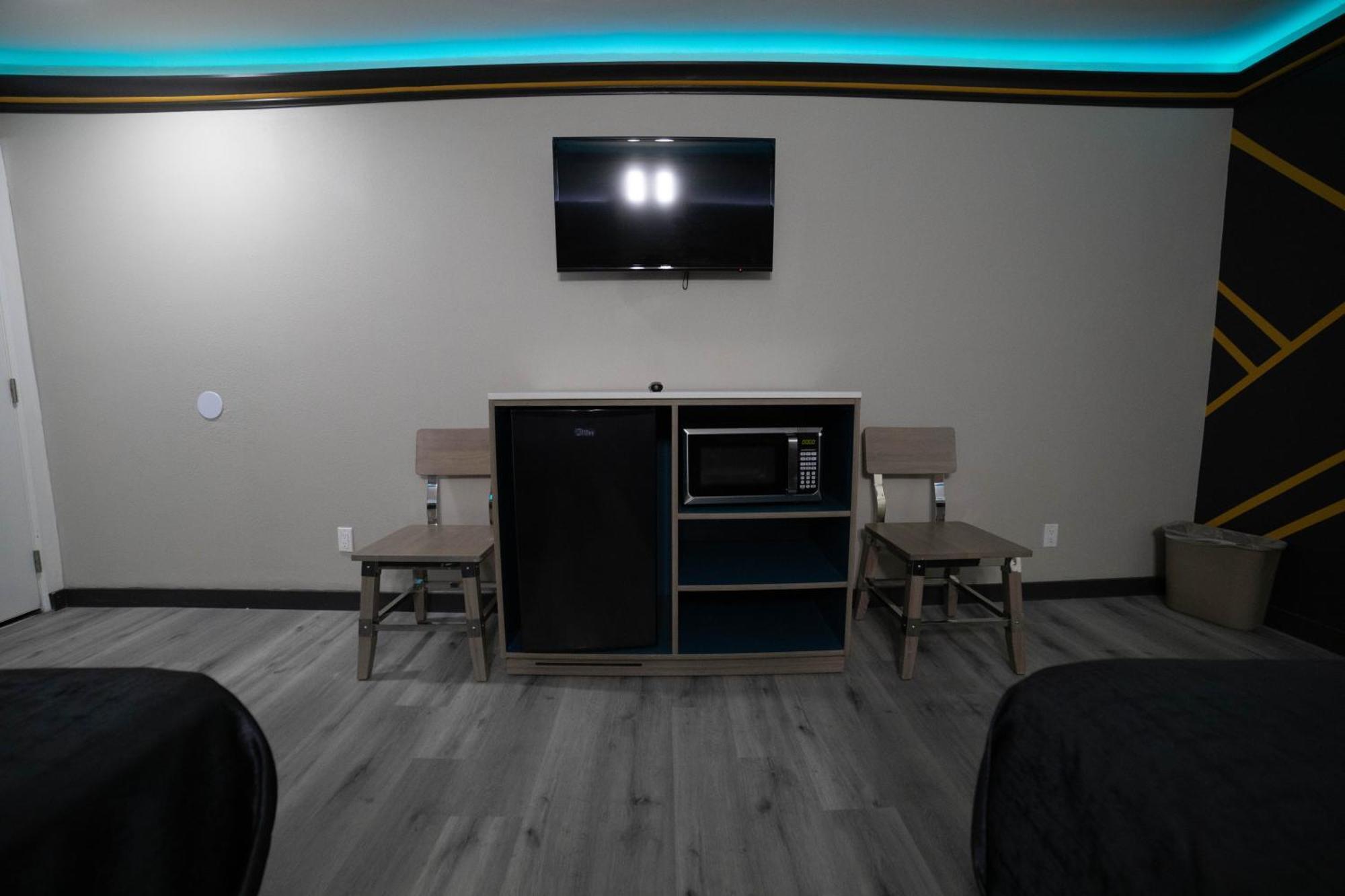 Artesia Motor Inn Bellflower Zewnętrze zdjęcie